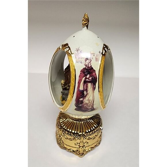 Home For The Holiday Porcelain Egg-Shaped Musical Box Revolving Nativity/Santa - Picture 12 of 16